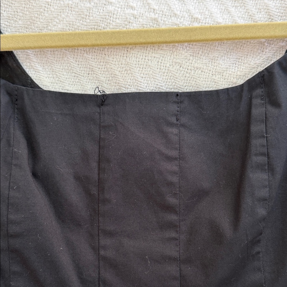 Elegant Black Staud Midi Dress with Scoop Neck - Picture 4 of 4